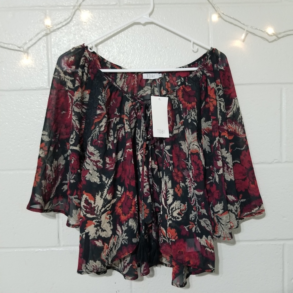 New with tags Tobi Floral Loose Blouse Top